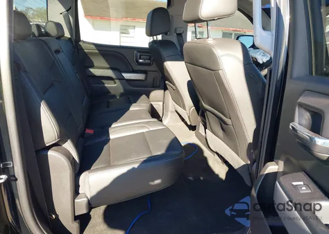 2018 Chevrolet Silverado 1500 2Lt z USA, uszkodzony, nr VIN 3GCUKREC0JG389870